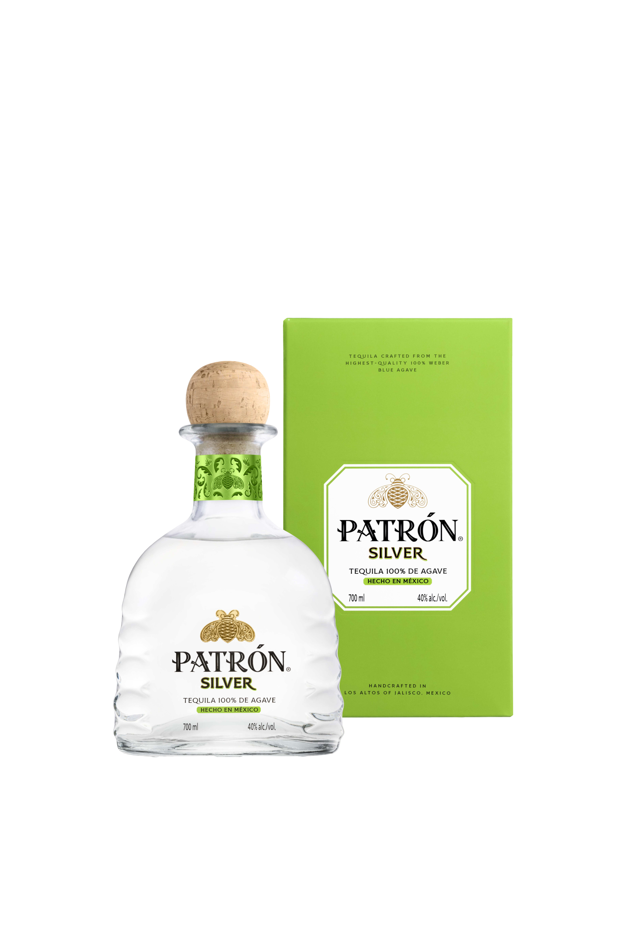FY26_New_Patrón_INT_Silver_Bottle_Box_Facing_NoShadow_700ml-3
