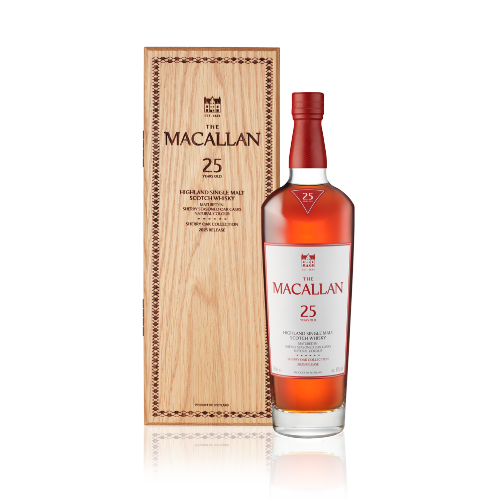 Dig_Commercial_ecomm_transparent_small-MAC-2025-Sherry-Oak-25YO-Bottle-and-Pack-Shot-png