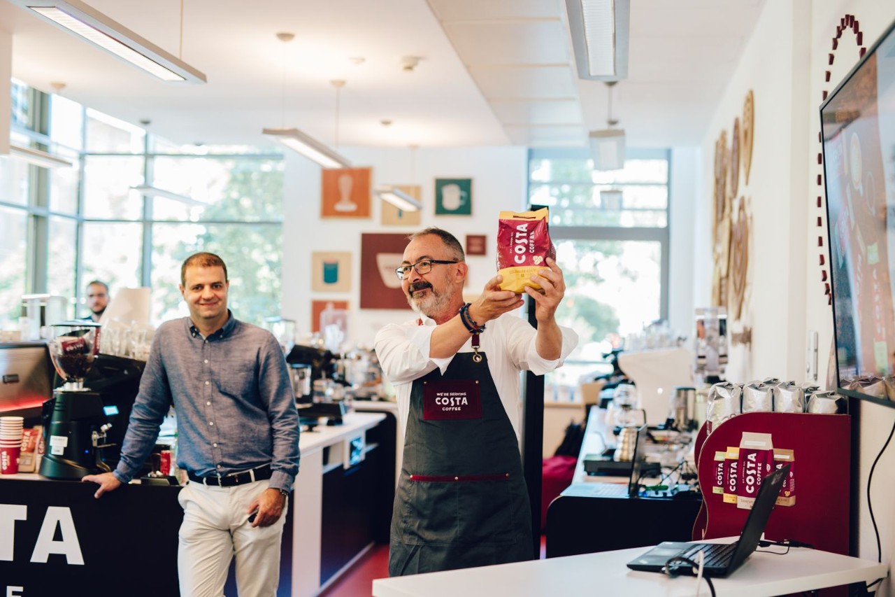 Costa_Coffee_Vajda_Márton_Gávris_Iván