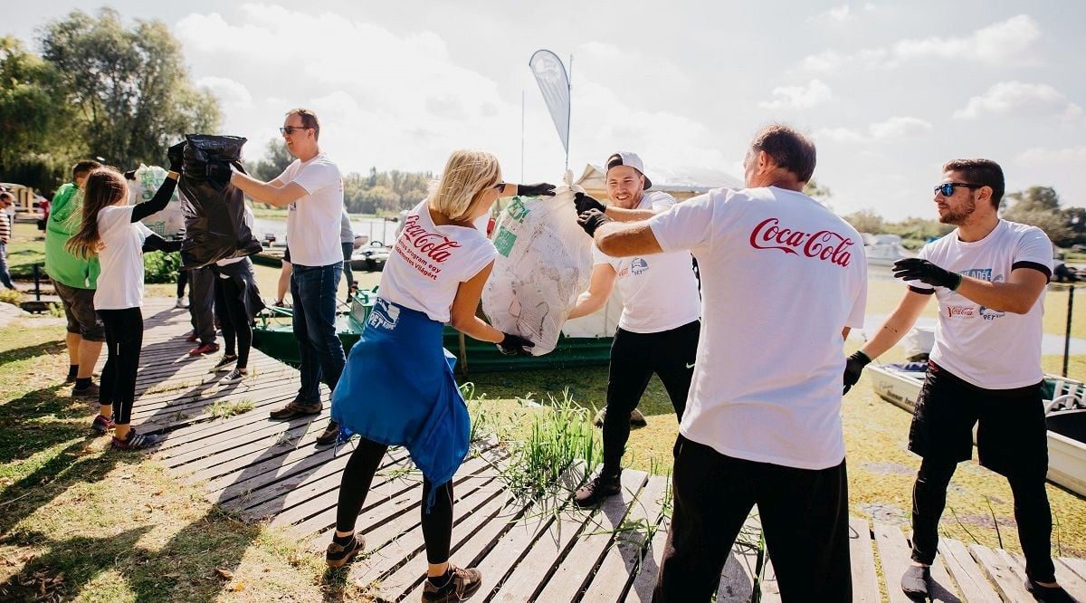 Coca_Cola önkéntesek5_v2
